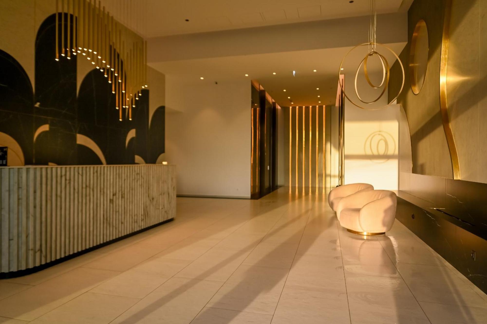 One Verdi Park Exclusive Apartments - Panoramic View & Private Parking Boekarest Buitenkant foto