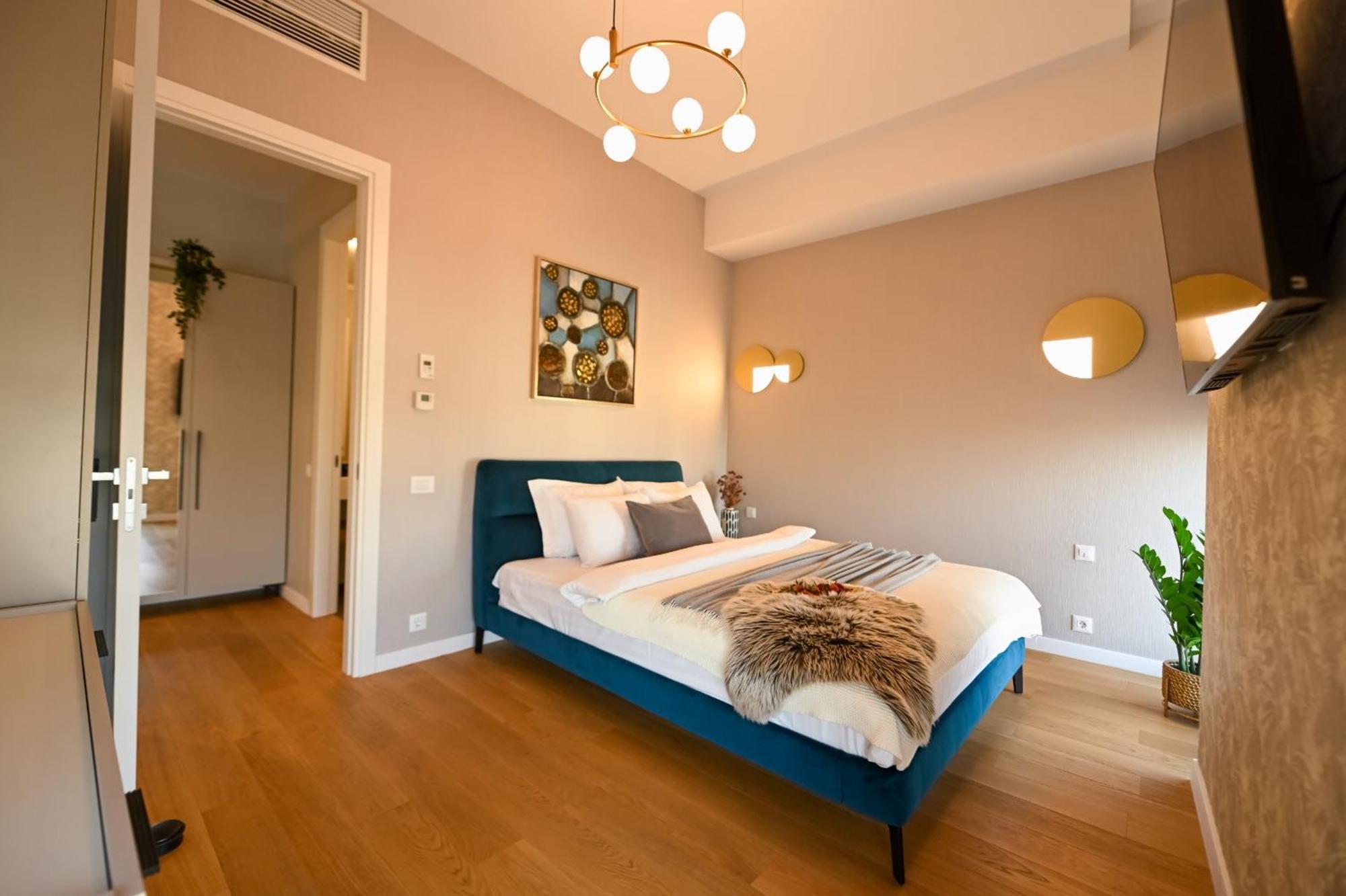One Verdi Park Exclusive Apartments - Panoramic View & Private Parking Boekarest Kamer foto