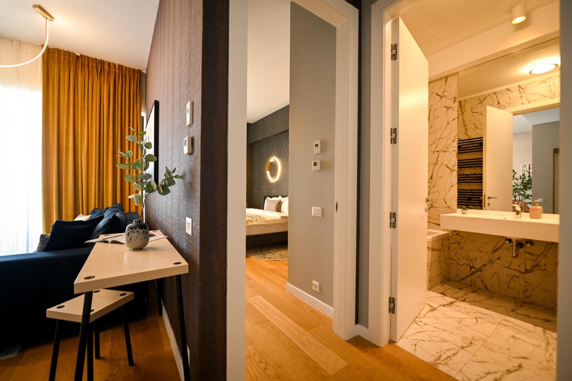 One Verdi Park Exclusive Apartments - Panoramic View & Private Parking Boekarest Kamer foto